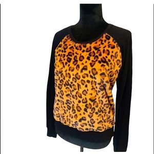 Leopard Sweater Long Sleeve Top